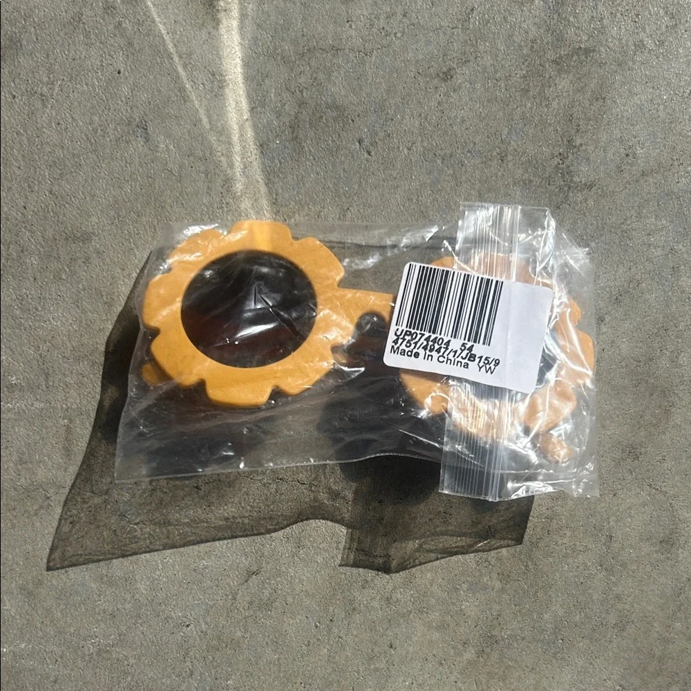 Toddler Flower-Shaped Round Sunglasses in Mustard Yellow